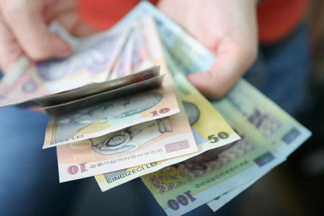 Salariul mediu net a avansat, anul trecut, la Brașov cu 13%, dar a rămas tot sub media națională. La Brașov, salariile sunt cu 25% mai mici decât în București