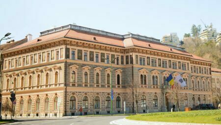 Universitatea Transilvania, pe locul 5 în clasamentul celor mai bune instituții de învățământ superior din țară