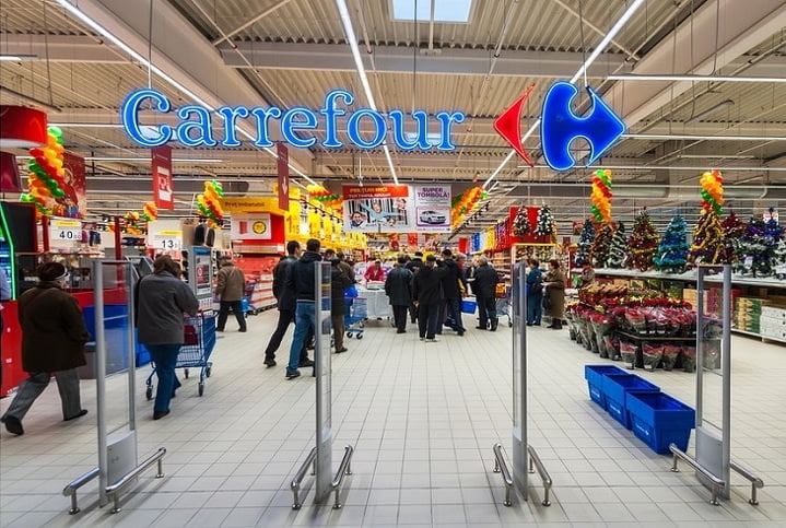 Ce salarii au angajații hipermaketurilor Carrefour, Kaufland și Auchan: de la 1.820 de lei, la aproape 7.000 de lei