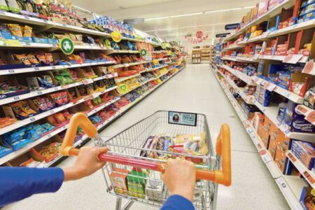 Explozie a prețurilor, în luna cadourilor: Lista cu alimentele de bază care s-au scumpit comparativ cu 2021
