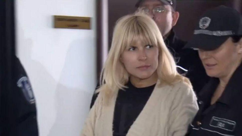 Elena Udrea, acuze dure la conducerea penitenciarelor. Este supărată că i se refuză acordarea permisiunii de ieșire din penitenciar pentru a petrece alături de fiica sa cu ocazia împlinirii vârstei de 5 ani