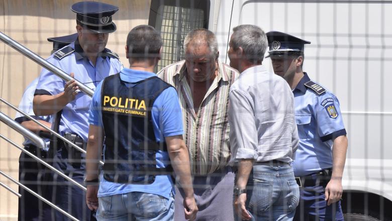 Cazul Caracal - Gheorghe Dincă, condamnat la 30 de ani de închisoare pentru uciderea Luizei Melencu şi a Alexandrei Măceşanu / El a fost condamnat şi pentru viol, trafic de persoane şi profanare de cadavre / Totalul pedepselor - 83 de ani