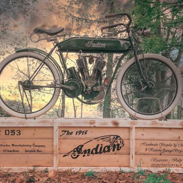 #fwdBV Magicianul artei făcute din fier vechi: Brașoveanul care i-a impresionat pe italieni cu bicicletele pe care le construiește de la zero 