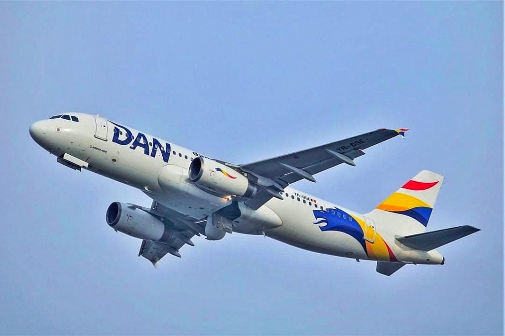 Dan Air a vândut în prima lună bilete de avion de peste un milion de euro pentru zborurile pe care le va opera de pe Aeroportul de la Ghimbav. Care sunt cele mai populare destinații?