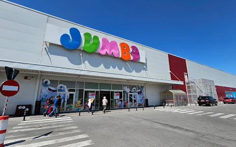 Οι Έλληνες της Jumbo αγόρασαν δεύτερο εμπορικό κέντρο, μετά αυτό του Μπρασόβ.  Οι πωλήσεις τους αυξήθηκαν κατά 17% φέτος σε σύγκριση με την ίδια περίοδο του 2022