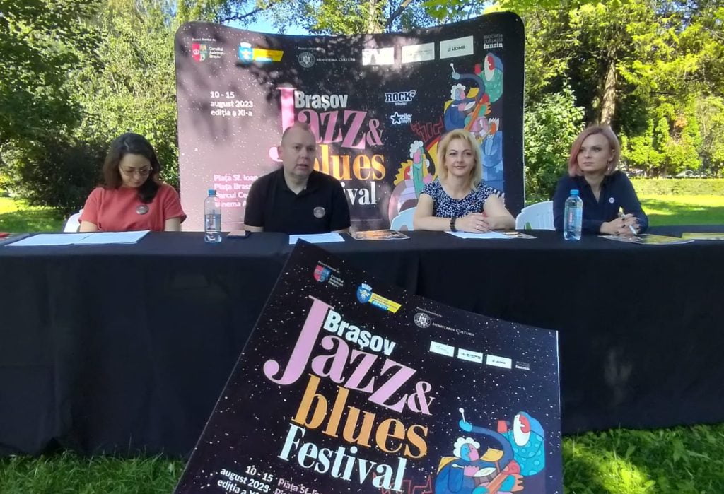 54 de evenimente, 5 scene și peste 100 de artiști din 9 țări la ediția din acest an a Brașov Jazz & Blues Festival. Biletul la concerte îți oferă și reduceri la o serie de restaurante, iar programul este completat și de o serie de activități pentru copii ￼